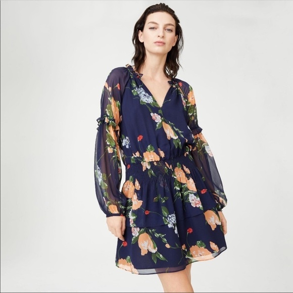 Club Monaco Dresses & Skirts - EUC Club Monaco Abbygail Silk Floral Dress
